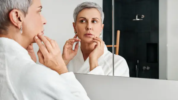 Pourquoi le visage vieillit